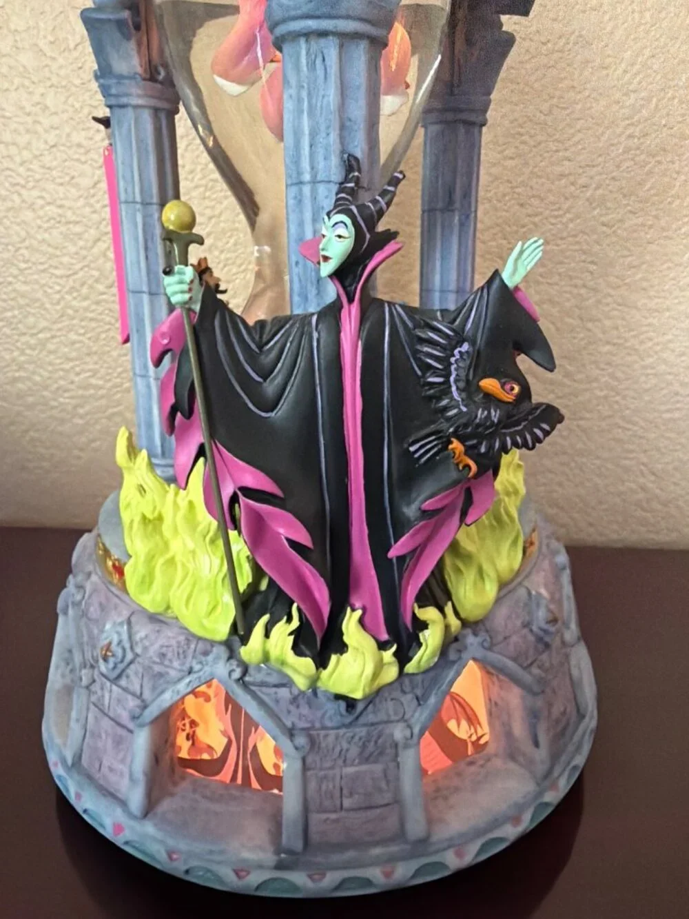 2003 Disney Catalog Sleeping Beauty Hourglass Light Up Musical Aurora Maleficent